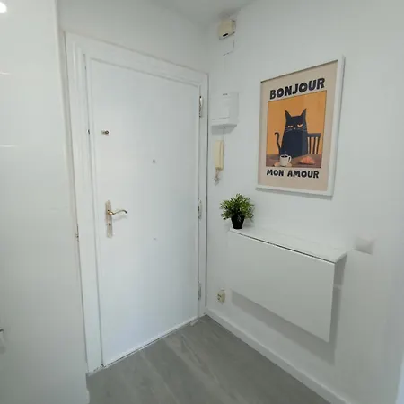 Centrico Y Luminoso Apartamento *