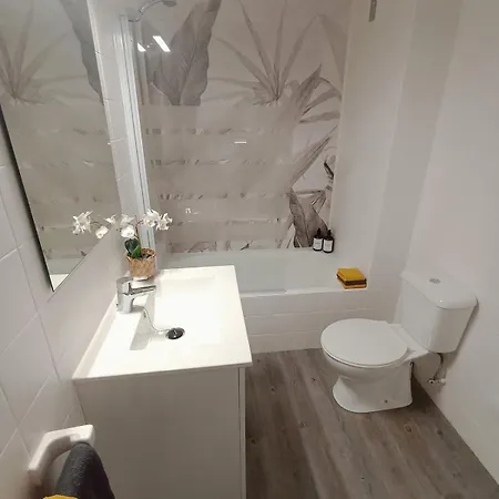 Centrico Y Luminoso Apartamento *